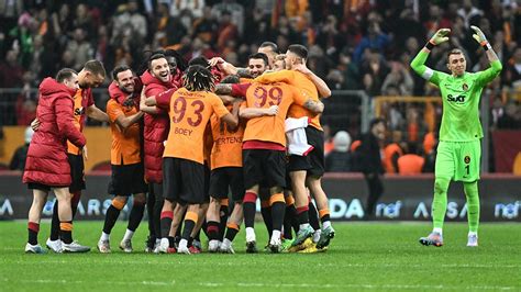 G­a­l­a­t­a­s­a­r­a­y­ ­G­a­l­i­b­i­y­e­t­ ­S­e­r­i­s­i­n­i­ ­S­ü­r­d­ü­r­d­ü­